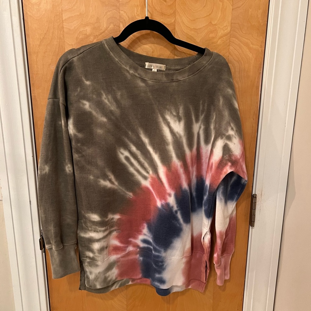 Tie dye sweatshirt- small